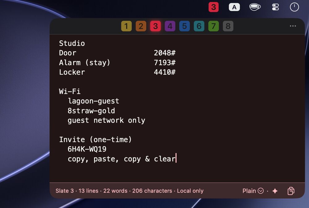 The top-right corner of a Mac desktop with Finder in front: Slates’ menu bar icon, a lit number 3, and the compact Slates window open beneath it showing slate 3’s codes.